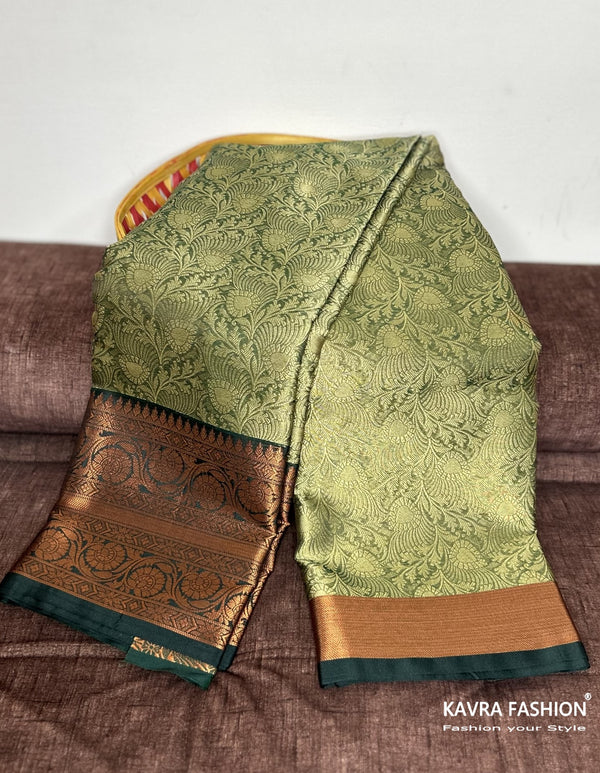 Semi Banarasi Kora Muslin Tanchui Soft Silk Saree Green